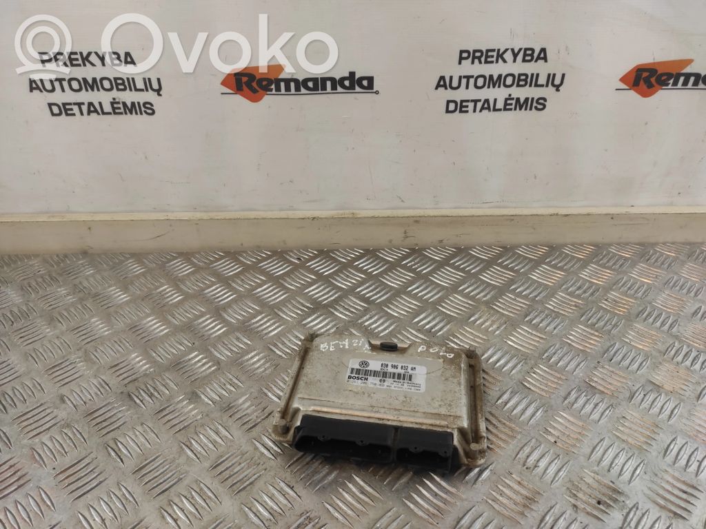Volkswagen PASSAT B7 Sterownik / Moduł ECU 