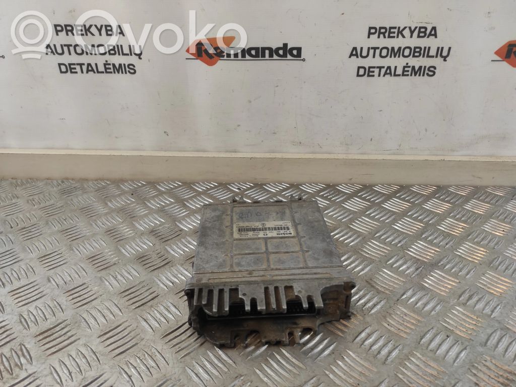 Renault Laguna I Engine control unit/module 