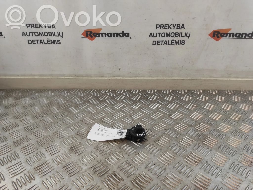 Mini Cooper Countryman R60 Wing mirror switch 