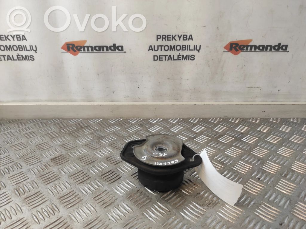 Engine mount bracket   5QE199262D,5QE199262D