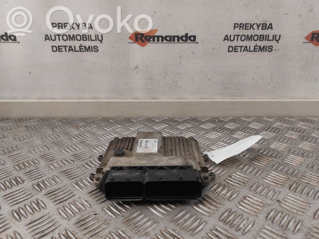 Suzuki Ignis Engine control unit/module 