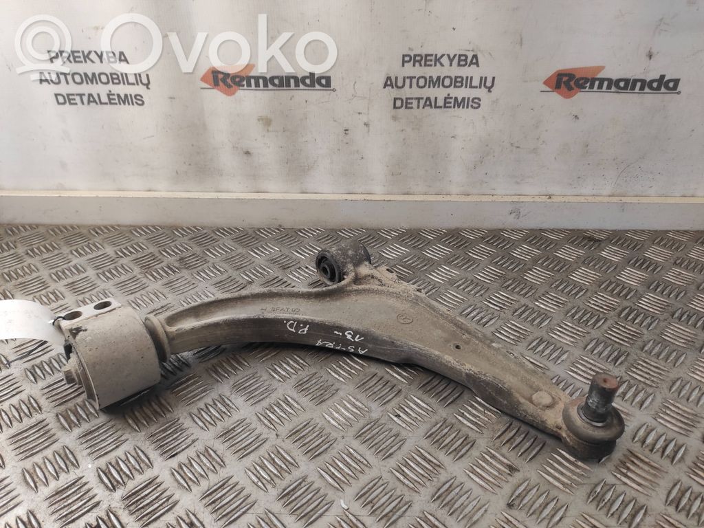 Opel Astra J Front lower control arm/wishbone 