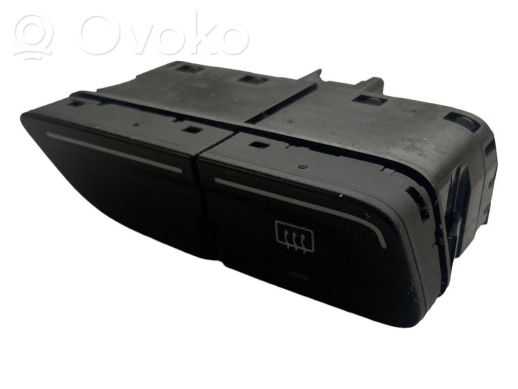 Ford Focus Windscreen/window heater switch 