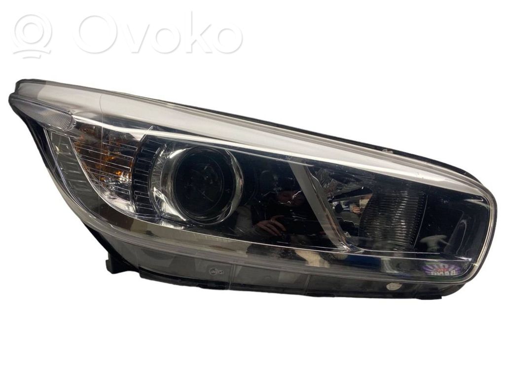 KIA Ceed Headlight/headlamp 