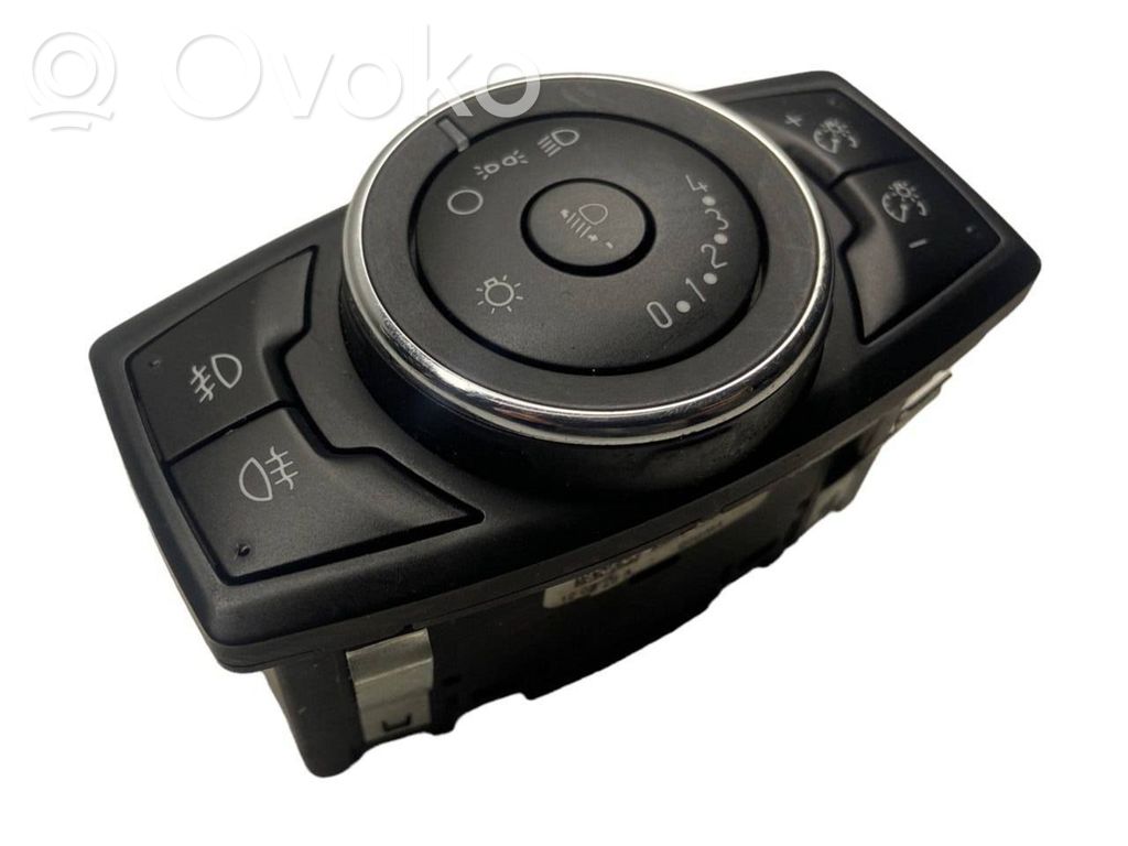 Ford Focus Light switch 