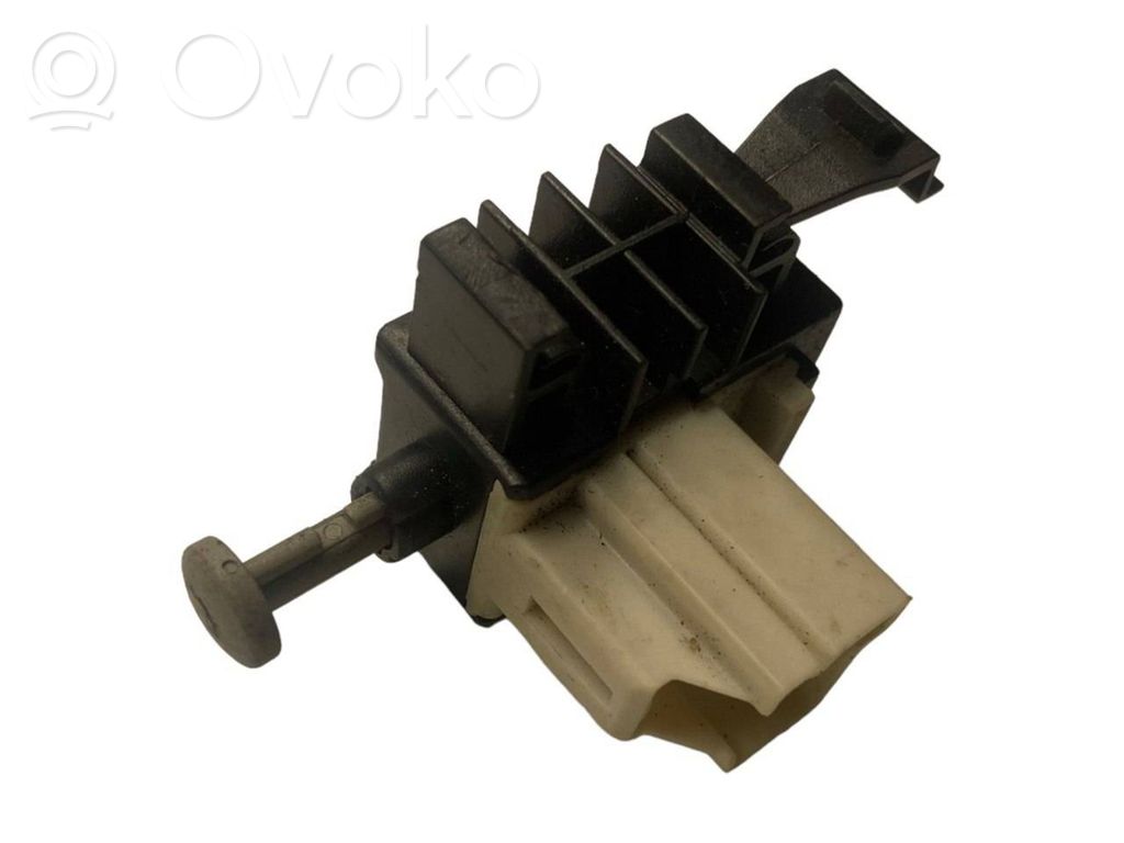 Ford Mondeo Mk III Brake pedal sensor switch 