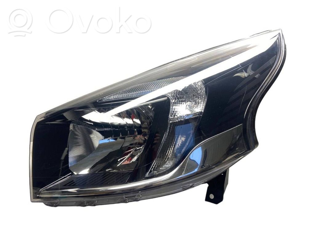 Opel Vivaro Scheinwerfer 