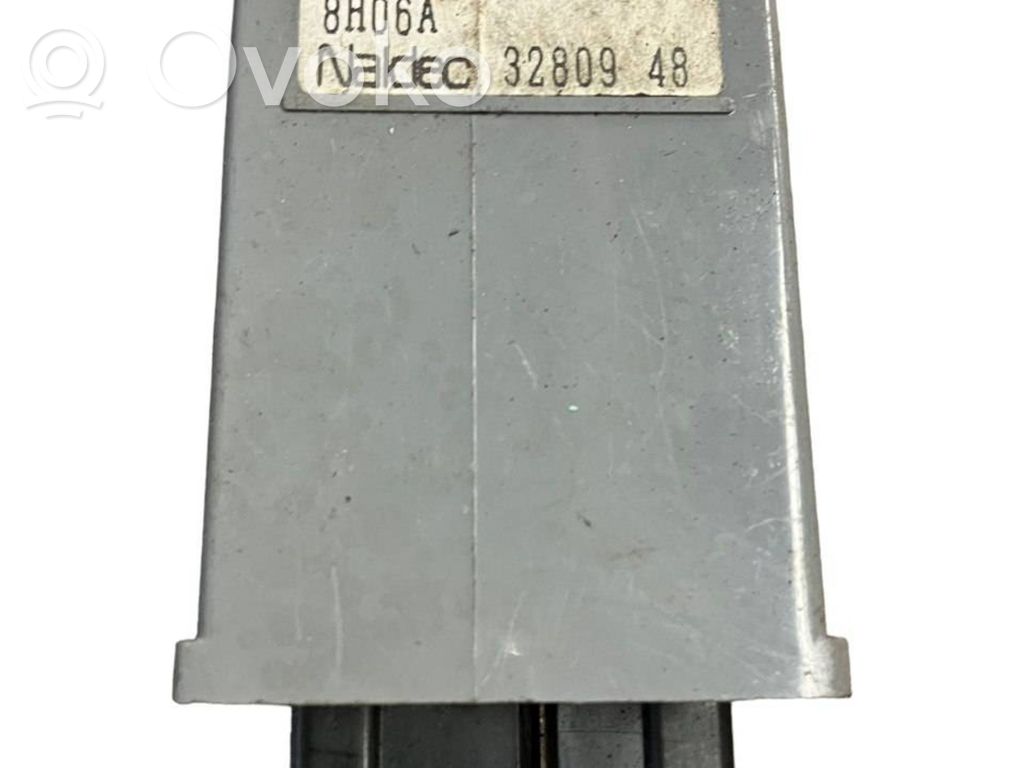 Inne komputery / moduły / sterowniki   GE4T67830A,3280948,8H06A