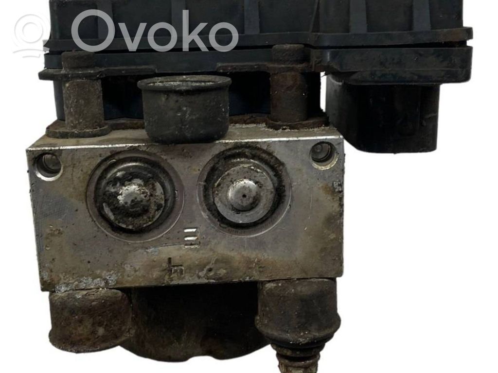 Mazda MPV ABS Pump 