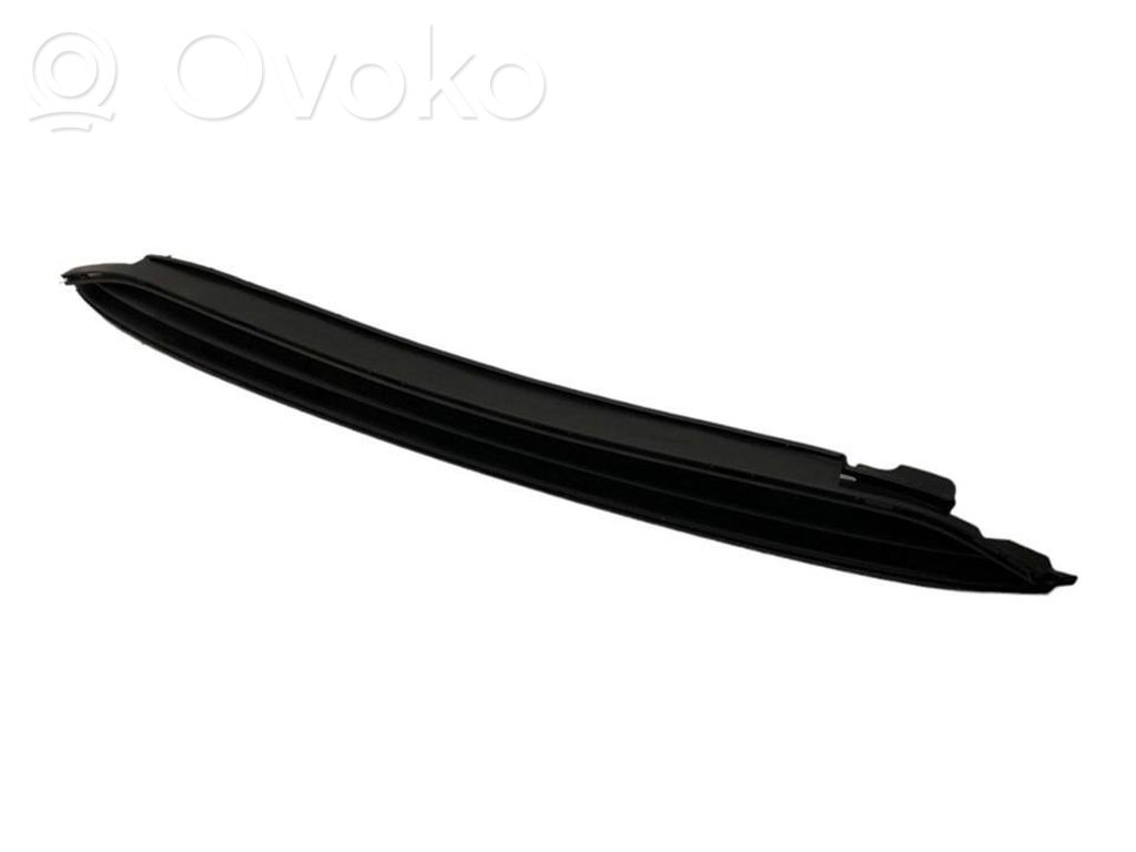 Opel Corsa E Front fog light trim/grill 