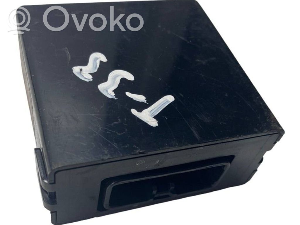 Other control units/modules   8865002331