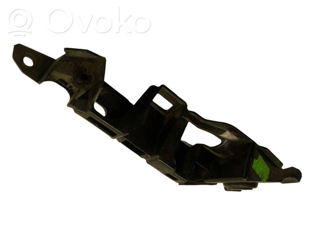Volkswagen Golf VII Front bumper mounting bracket 