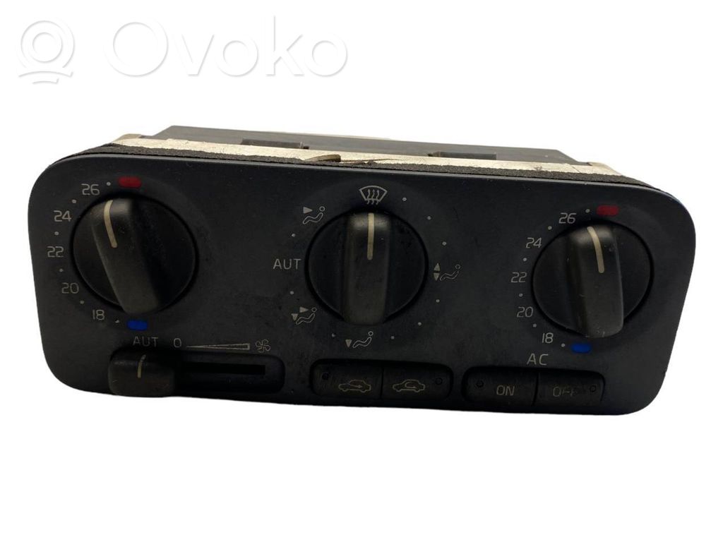 Volvo V70 Climate control unit 