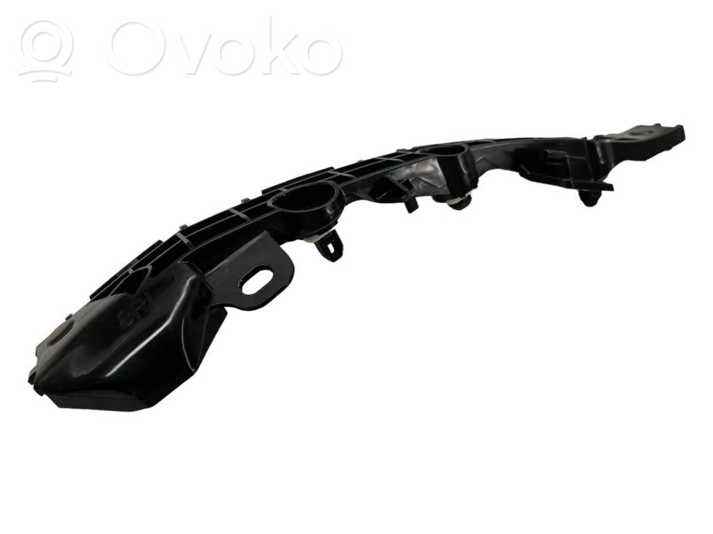 Toyota Yaris XP210 Uchwyt / Mocowanie zderzaka tylnego 