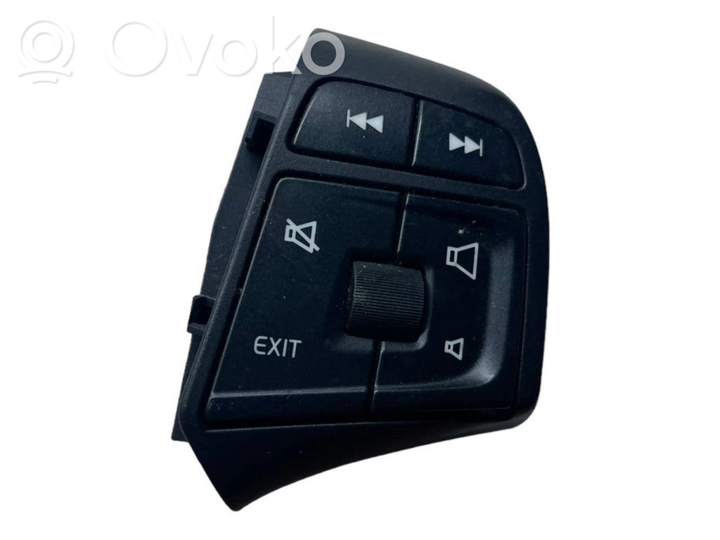 Volvo V60 Przełącznik / Przycisk kierownicy 
