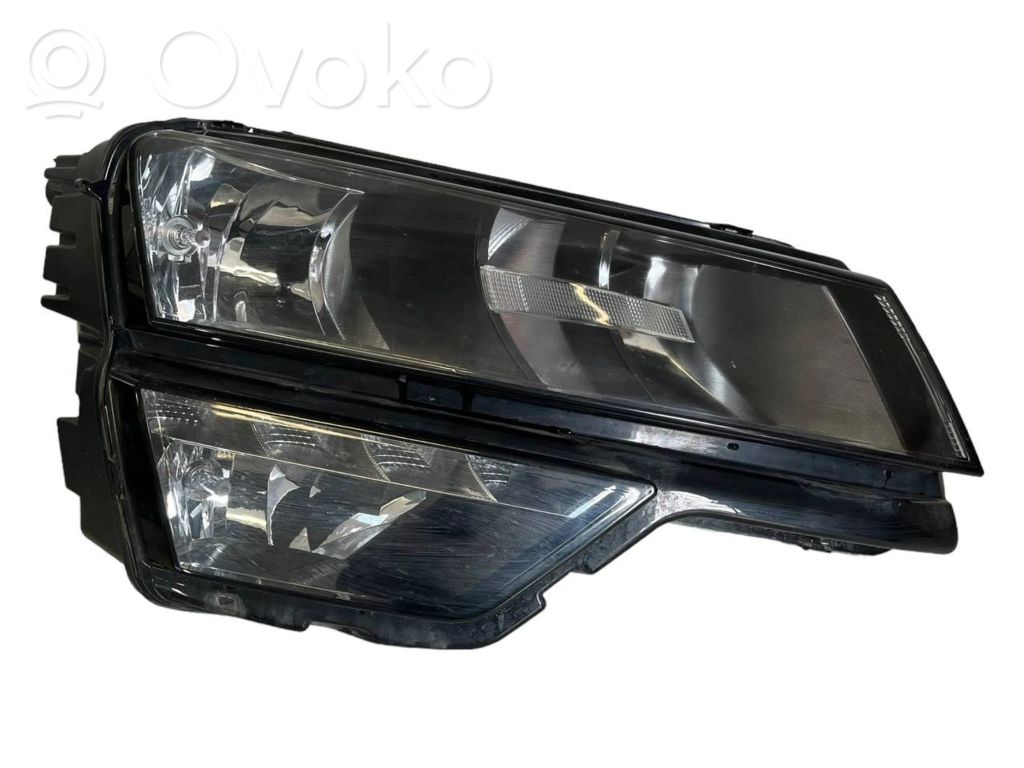 Skoda Karoq Lampa przednia 