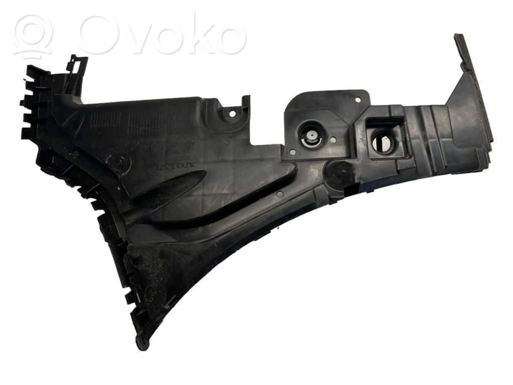 Volvo XC60 Uchwyt / Mocowanie zderzaka tylnego 