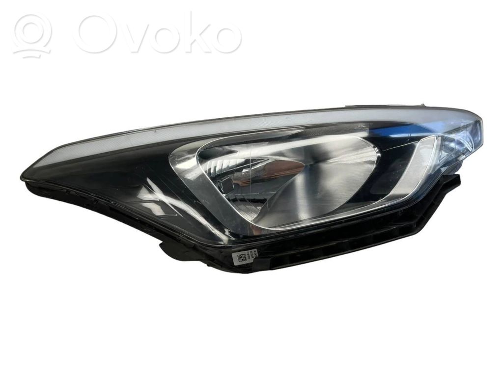 Hyundai i20 (GB IB) Phare frontale 