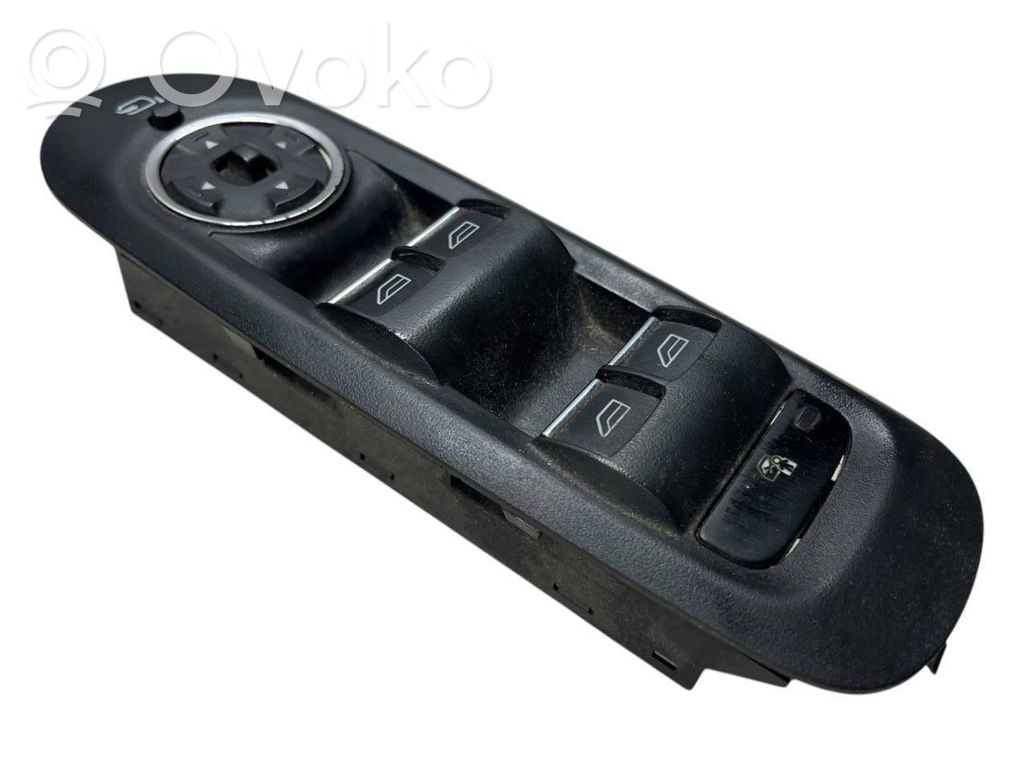 Ford Mondeo MK IV Przyciski szyb 