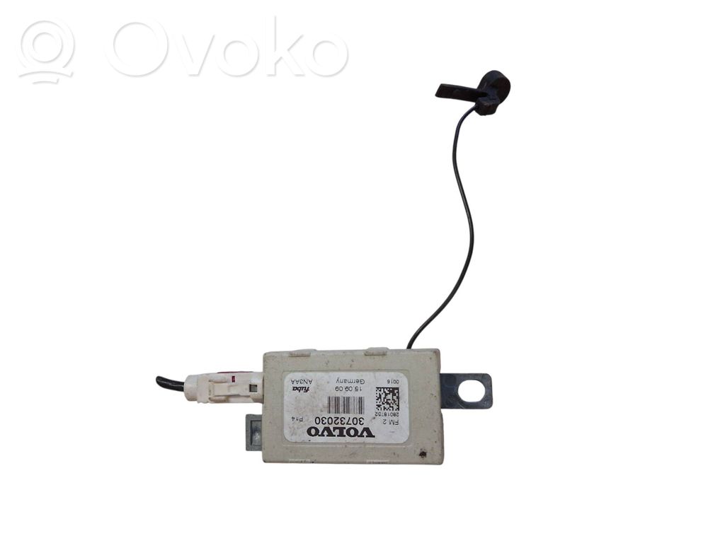 Volvo C30 Antenos stiprintuvas 