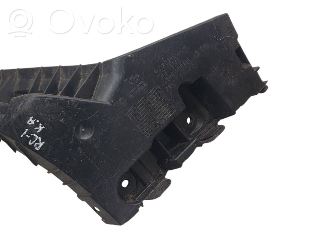 Renault Clio III Takapuskurin kannake 