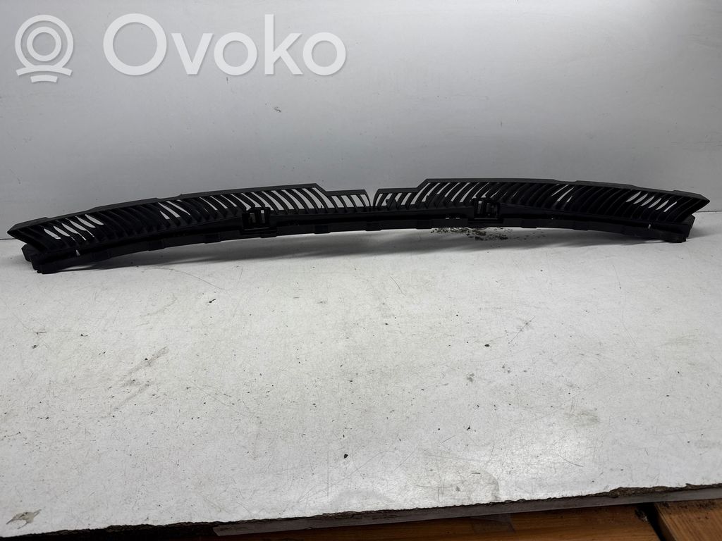 Seat Leon (5F) Takapuskurin kannake 