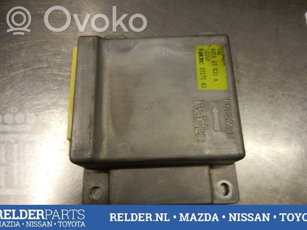 Mazda 323 Sterownik / Moduł Airbag 