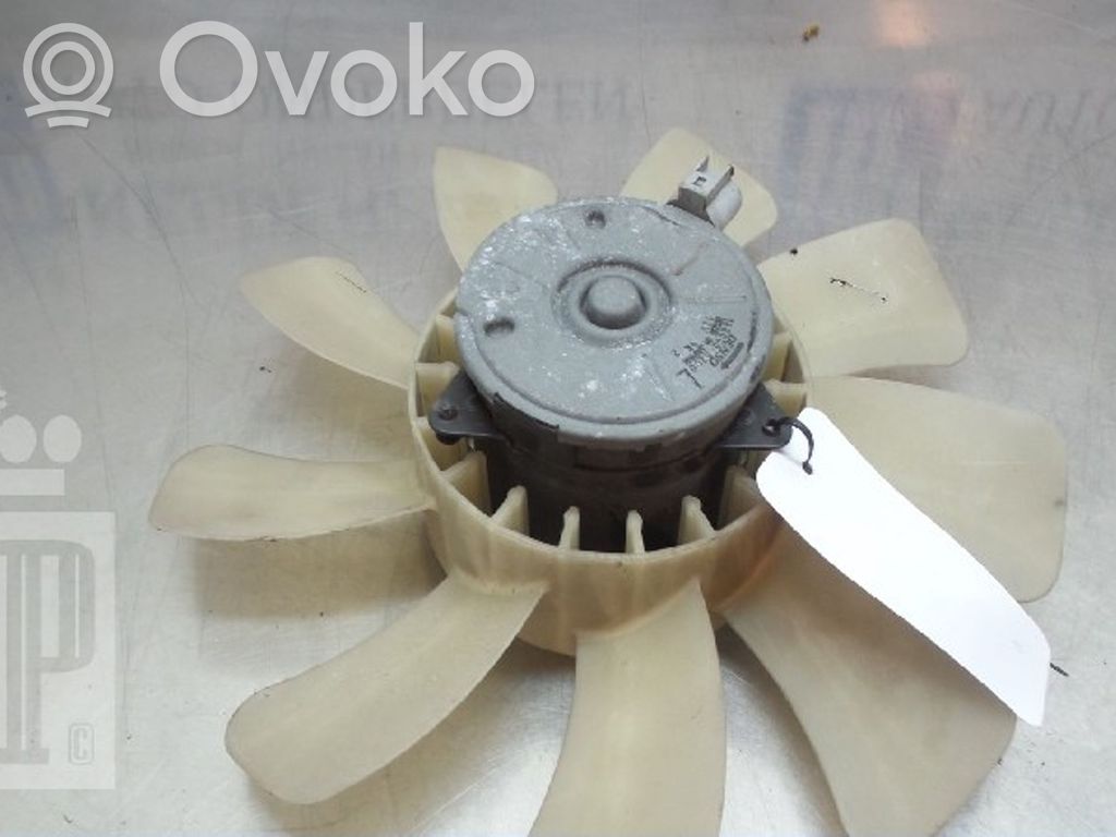 Mazda 2 Ventilatoru komplekts 