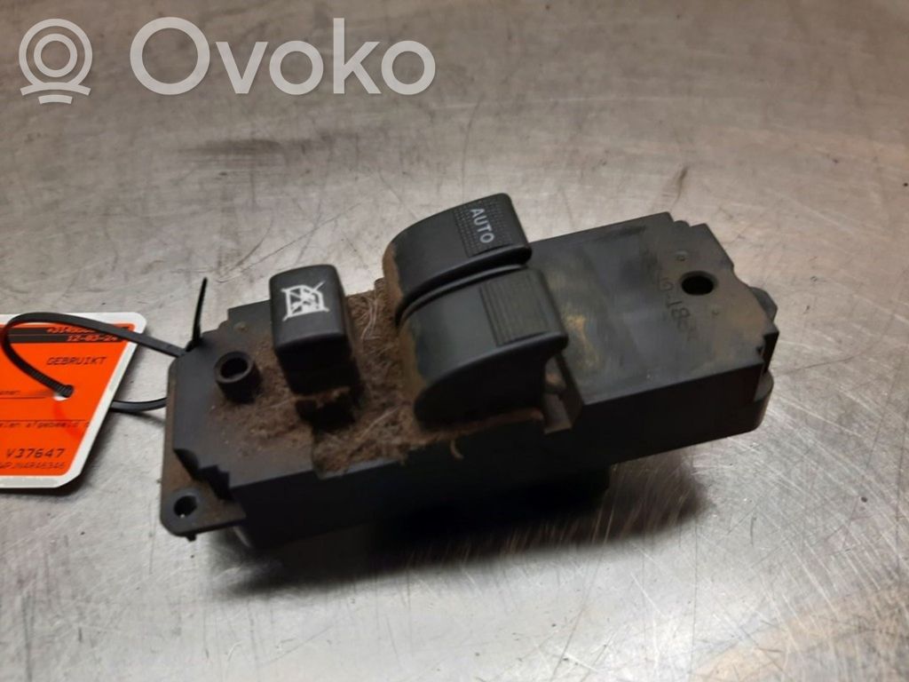 Mazda 2 Electric window control switch 