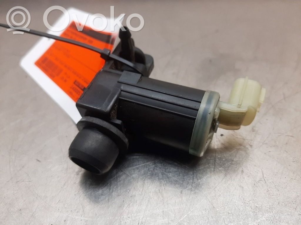 Mazda MX-30 Windscreen/windshield washer pump 