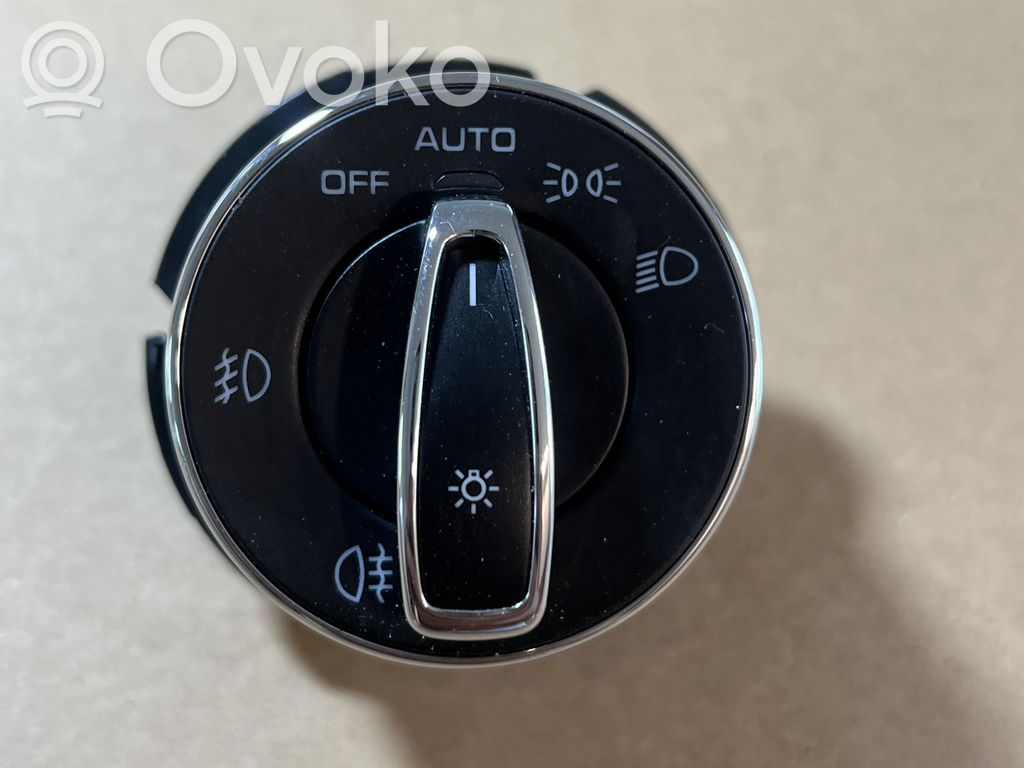 Porsche Cayenne (92A) Light switch 