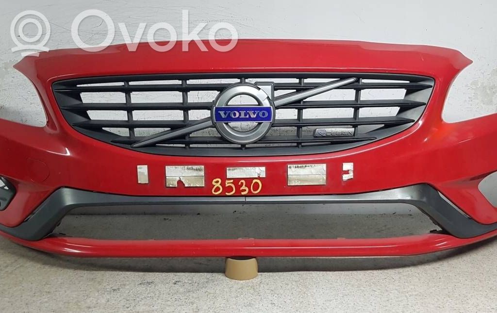 Volvo S60 Priekinis bamperis 