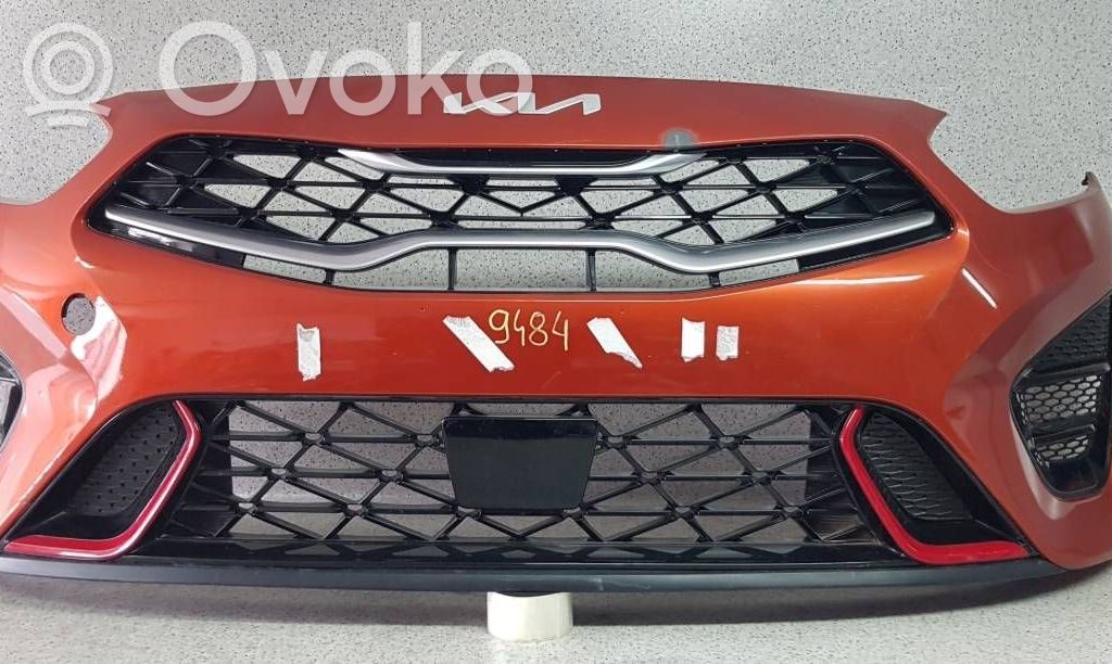 KIA Pro Cee'd III Parachoques delantero 