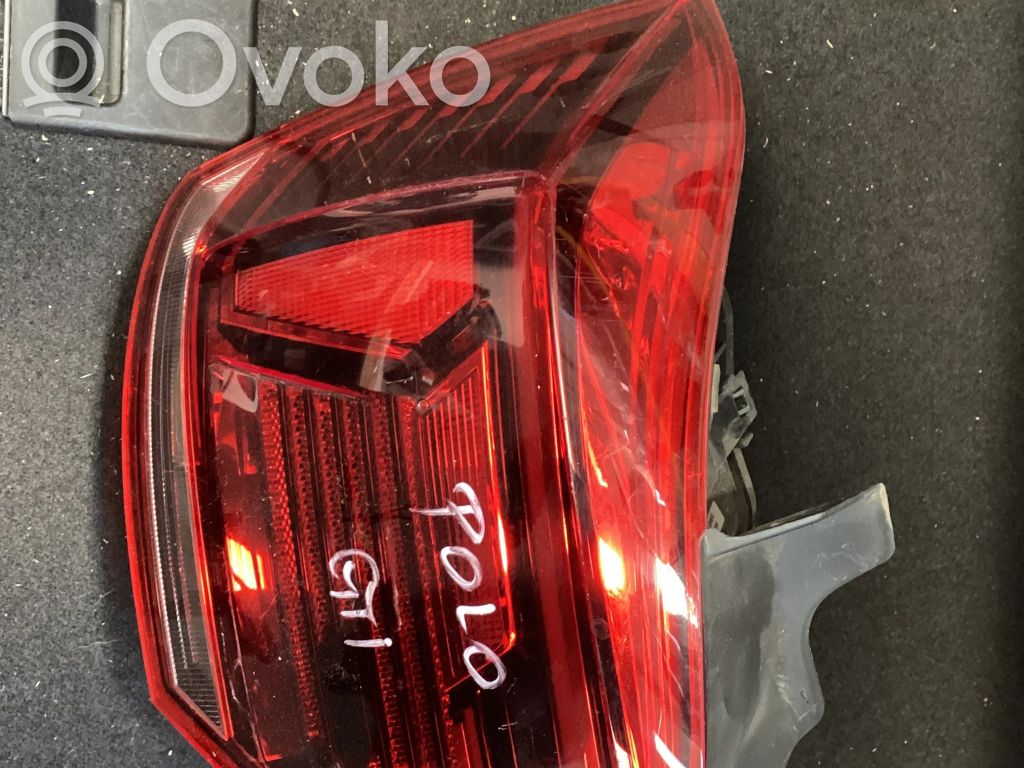 Lampa tylna   2G0945111B,2G0945207B,RE2888000001