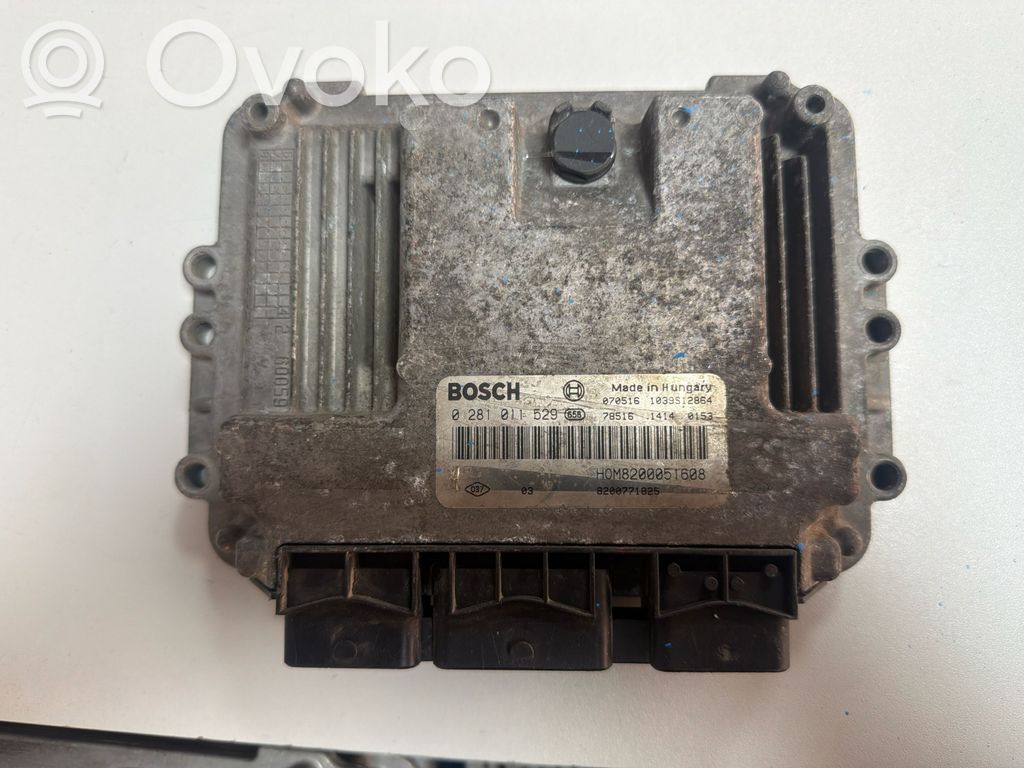 Sterownik / Moduł ECU   0281011529,8200051608,8200771825