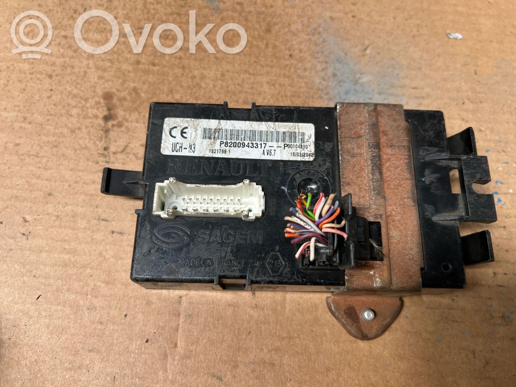 Renault Trafic II (X83) Unité de commande, module ECU de moteur 