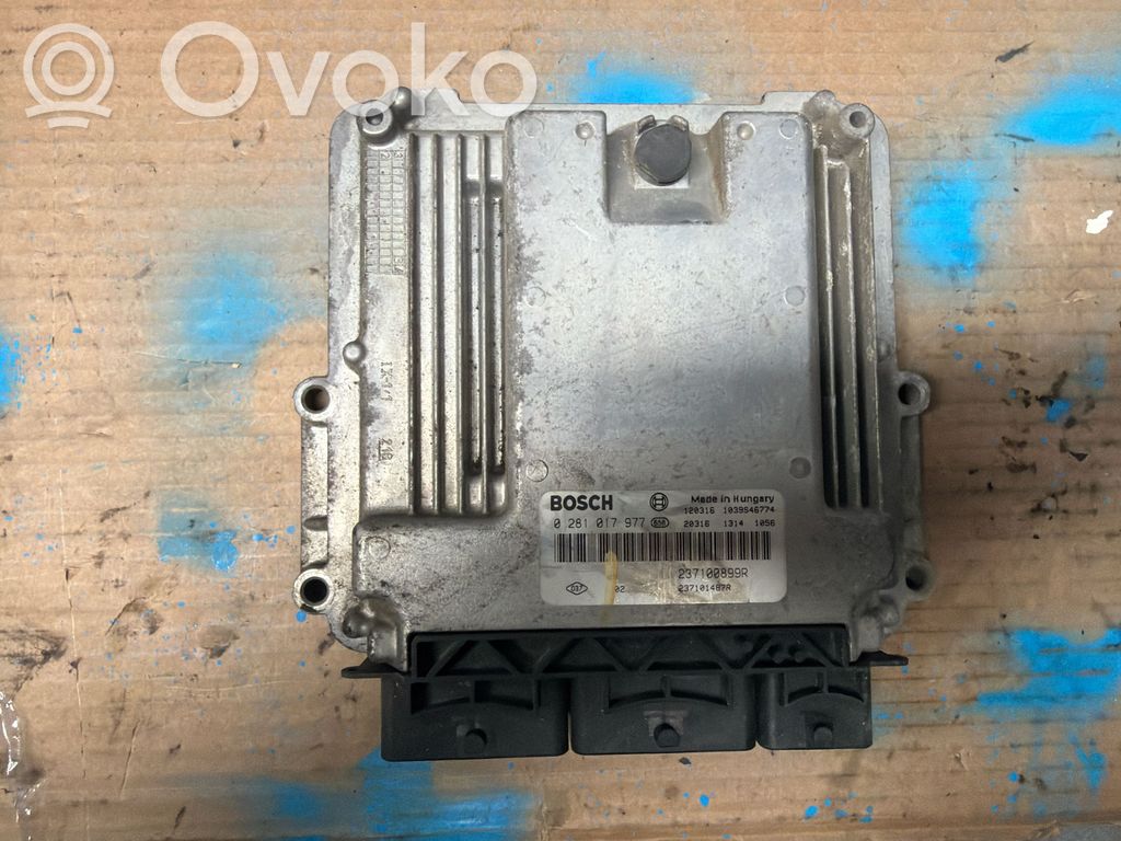 Renault Master III Engine control unit/module 