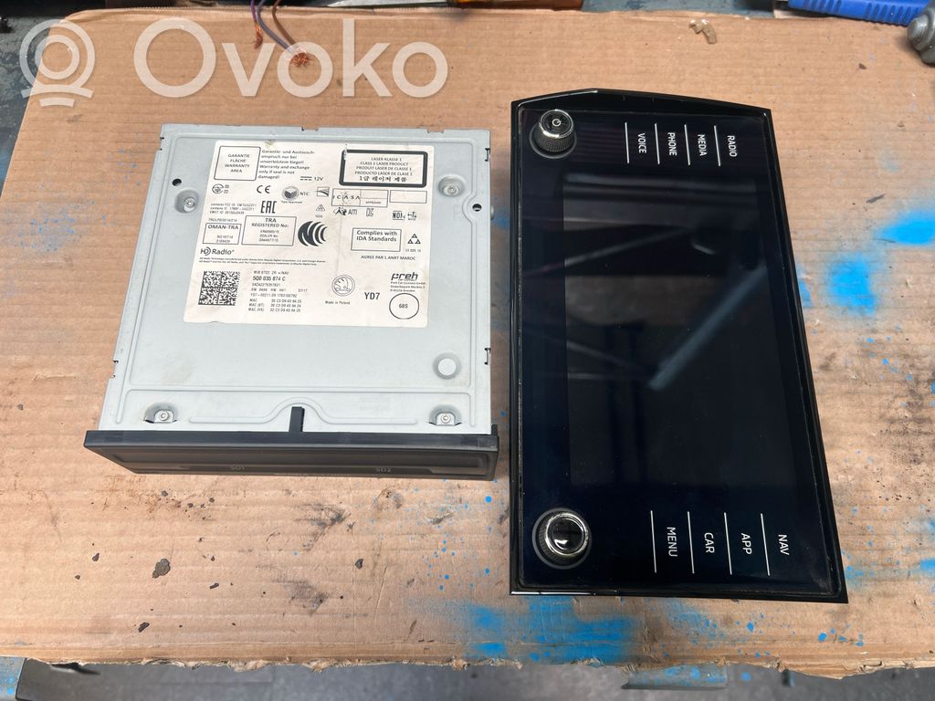 Panel / Radioodtwarzacz CD/DVD/GPS   5Q0035874C,DA4487715,FB4088515,SKZAZ215357831