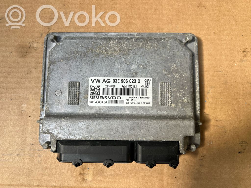 Skoda Fabia Mk2 (5J) Engine control unit/module 