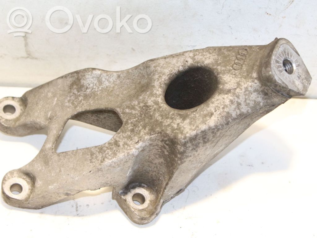 Audi A4 S4 B8 8K Engine mounting bracket 