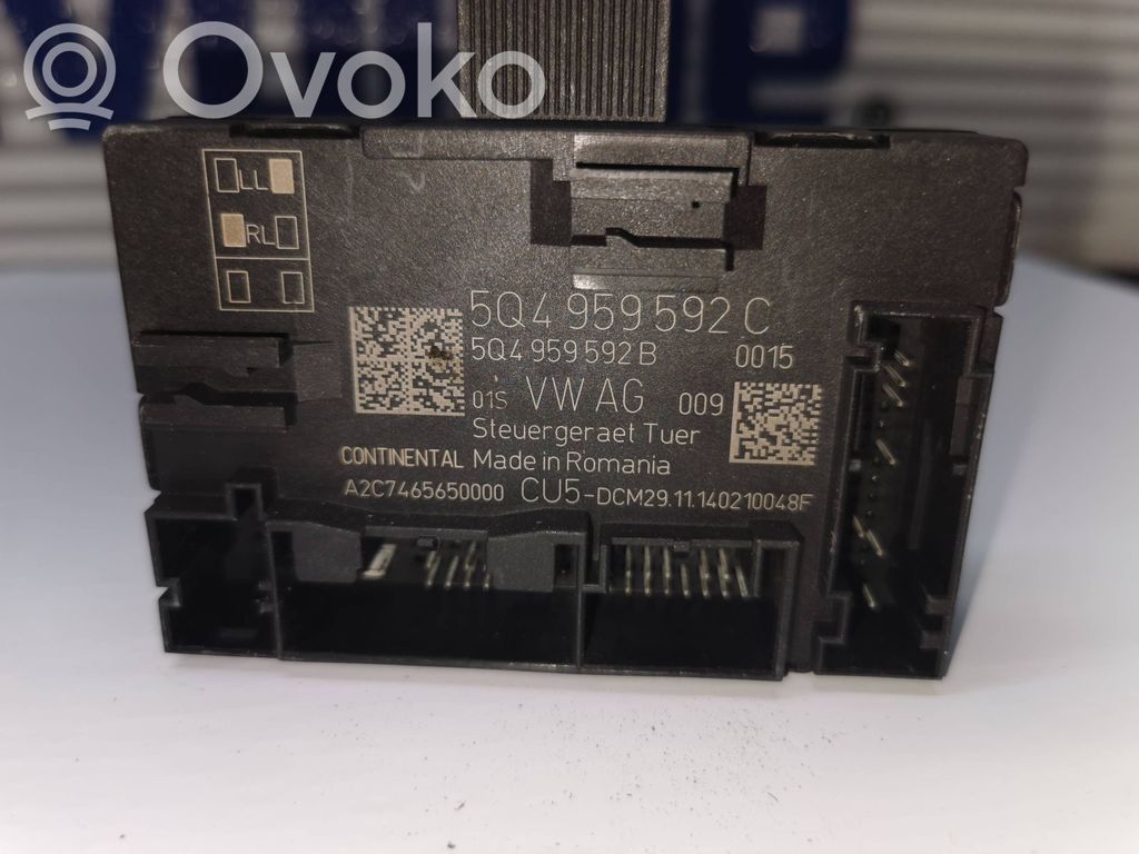 Volkswagen PASSAT B8 Door control unit/module 