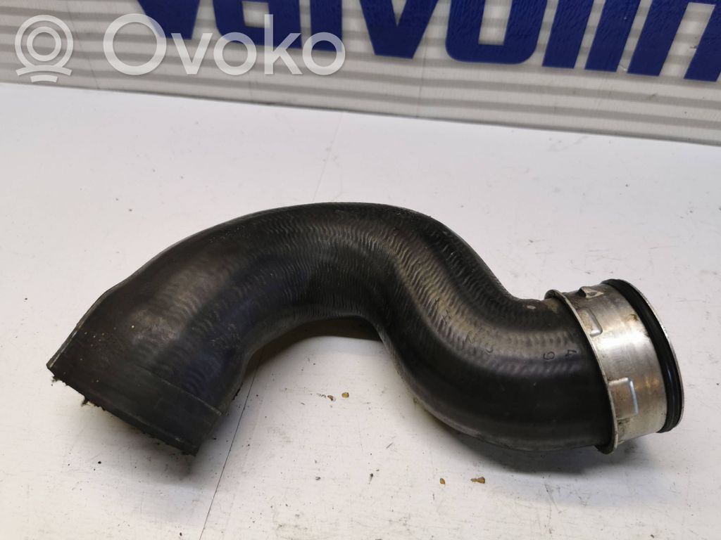 Audi A4 S4 B7 8E 8H Intercooler hose/pipe 