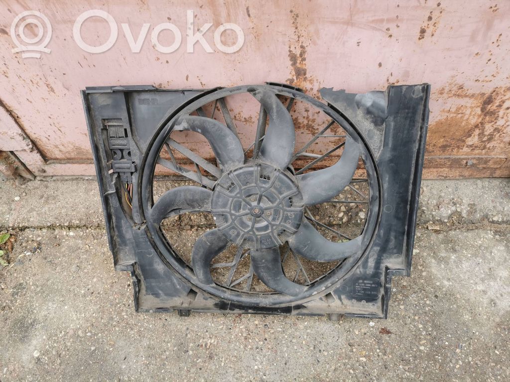 BMW 5 E60 E61 Radiator cooling fan shroud 