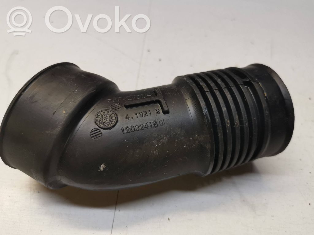 Część rury dolotu powietrza   1203241S01,19212