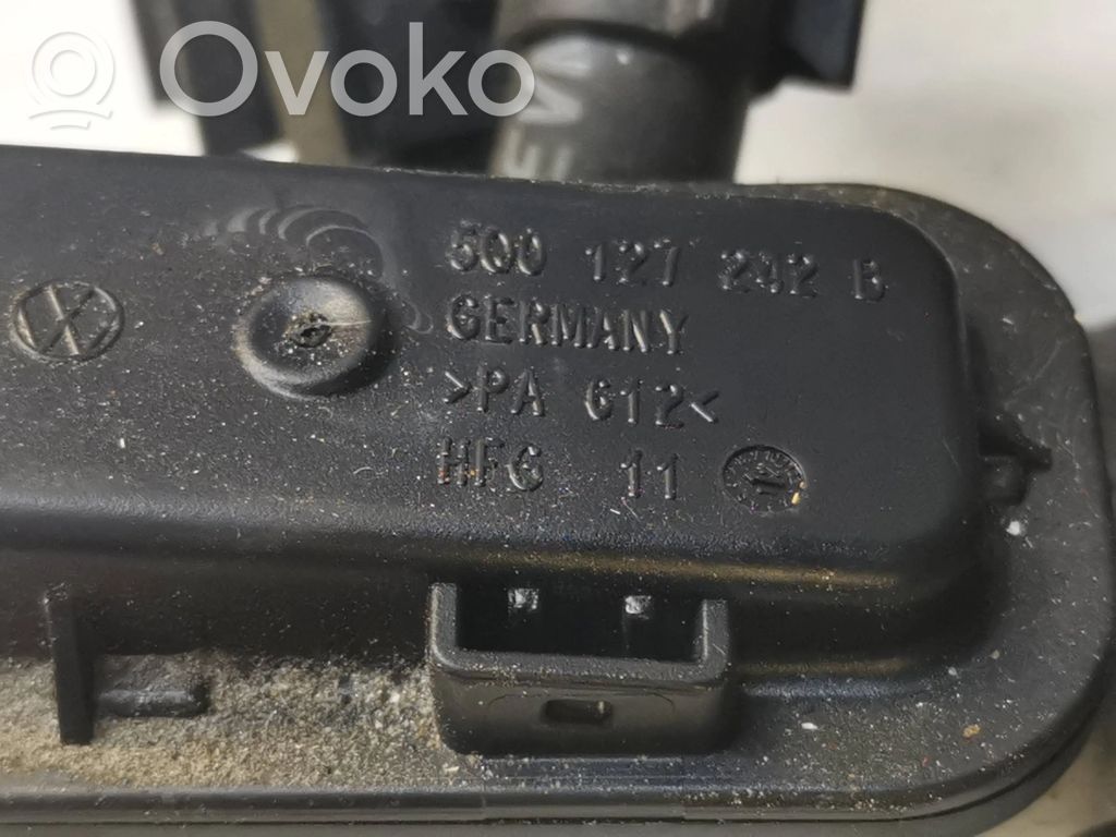 Audi A4 S4 B9 Fuel pressure regulator 