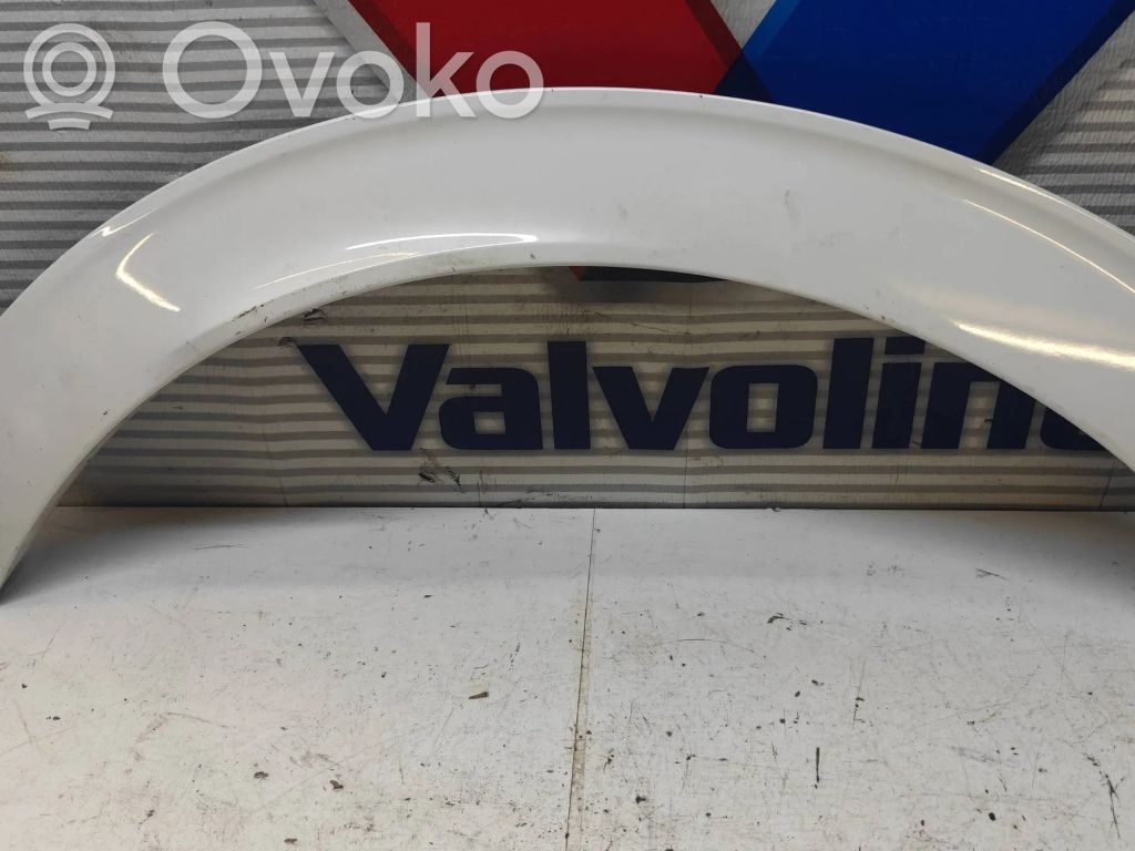KIA EV6 Moldura de la aleta trasera 