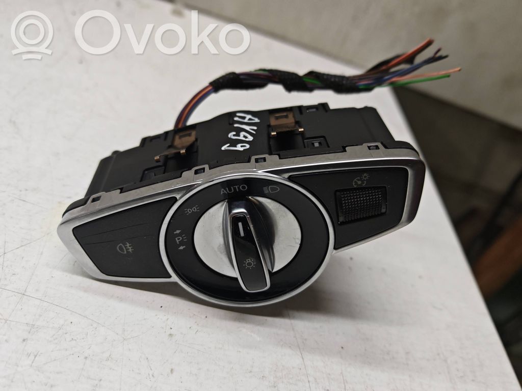 Mercedes-Benz C W205 Interruptor de luz 