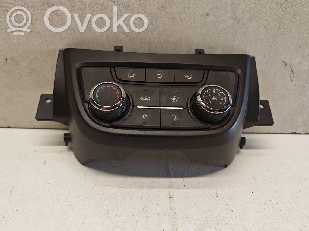 Opel Insignia B Climate control unit 