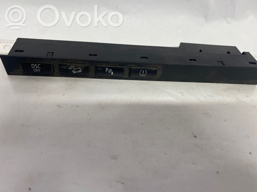 BMW X3 E83 Traction control (ASR) switch 