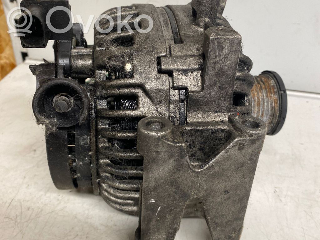Alternator   LRA02827